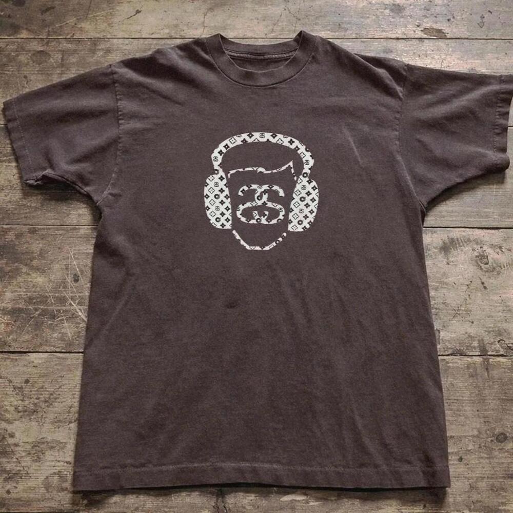 Brown StSsy Tee With White Graphic